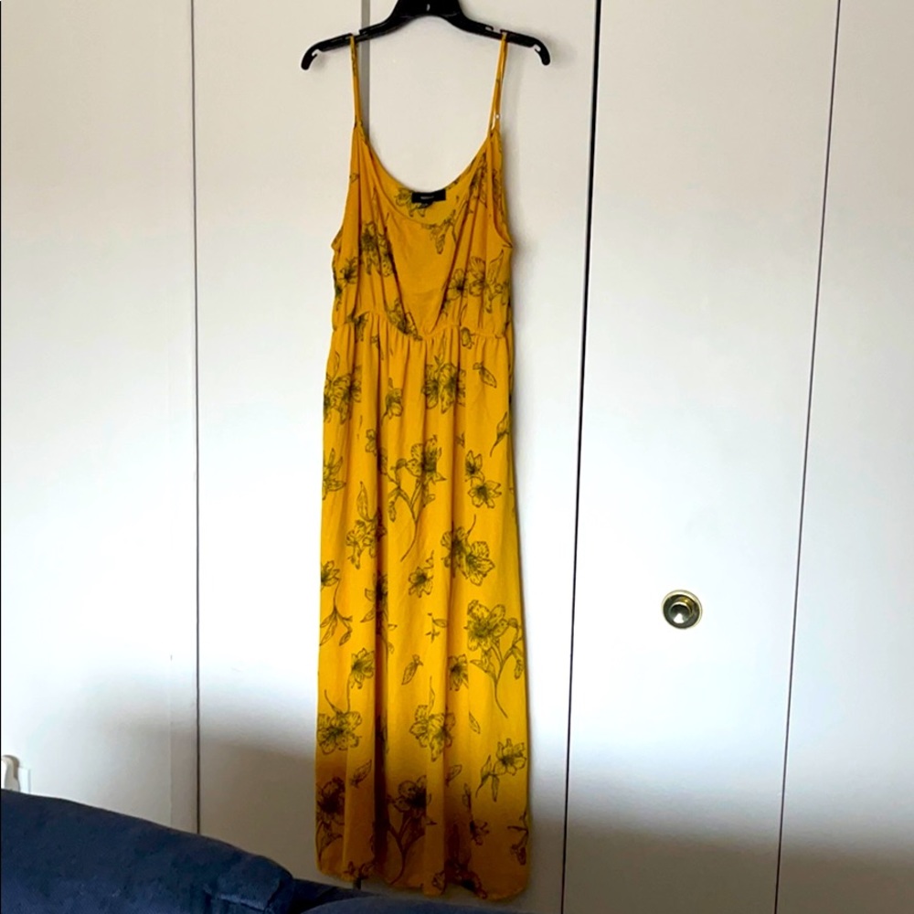 Plus Size Strap-Sleeve Long Maxi Floral Dress